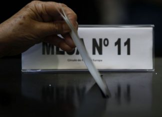 A lei que muda para estas eleições europeias: fim do número de eleitor e voto antecipado para todos