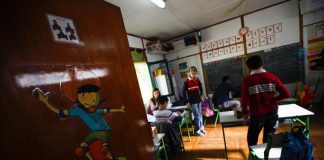Manuais escolares: Apenas 4% dos livros dados aos alunos são reutilizados