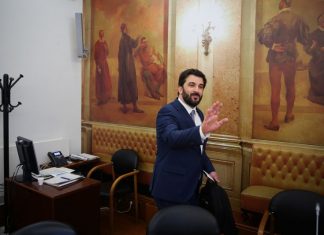 É preciso “agir urgentemente” junto dos jovens para combater abstenção – Governo
