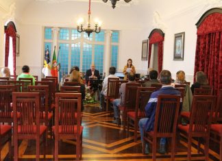 Câmara da Horta apoia famílias do concelho na melhoria das suas habitações