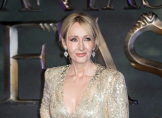J. K. Rowling vai publicar quatro novos livros digitais sobre universo “Harry Potter”