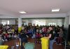 Sabia Que As Garrafas e os Baldes de Plástico Também Dão Música?