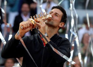 Novak Djokovic vence Tsitsipas e conquista terceiro Masters 1.000 de Madrid