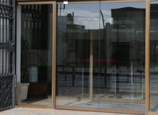 OE2019: Défice de 1.259 milhões de euros até abril com despesa com salários a crescer 4,7%