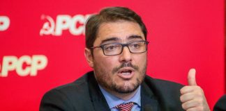 PCP acusa Governo de “calculismo eleitoral” com caso do professores