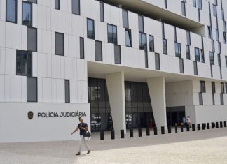 PJ. Oito detidos em esquema de corrupção em plataformas como Uber, Cabify, Taxify e Kapten