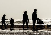 Parlamento aprova novo regime de parentalidade por unanimidade