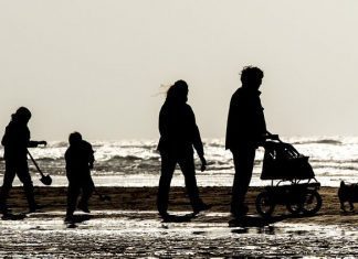 Parlamento aprova novo regime de parentalidade por unanimidade