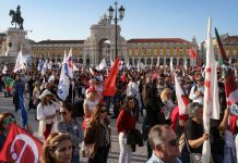 Sindicato Independente dos Professores considera que há “falta de clareza” nos valores do governo