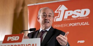 Rui Rio diz que teria condições de negociar devolução aos professores numa legislatura