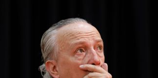 Pedro Santana Lopes diz que diploma do descongelamento de carreira dos professores foi “um dos piores momentos da direita no pós-25 de abril”