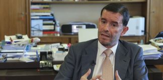 AP. ‘Chairman’ diz que este verão vai ser “bastante difícil” e que haverá um “problema sério” se o aeroporto no Montijo não avançar