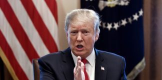 Trump proíbe uso de equipamentos de telecomunicações produzidos por empresas estrangeiras suspeitas
