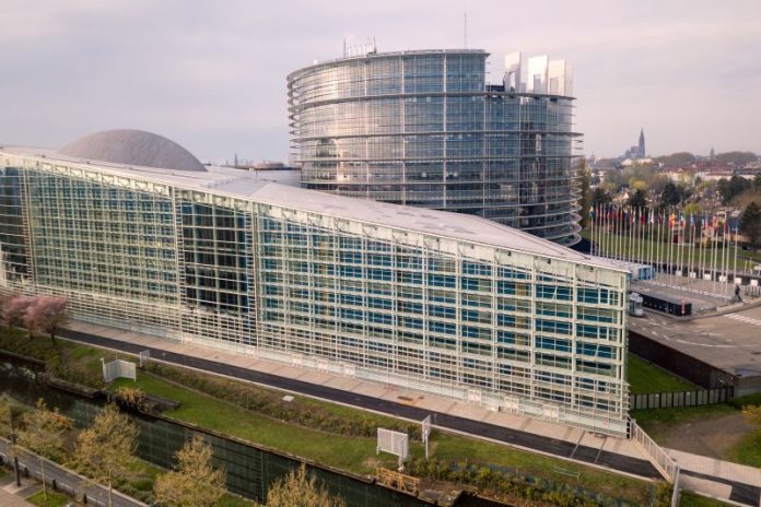 UE