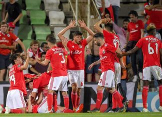 Benfica vence Rio Ave e fica a um ponto do título