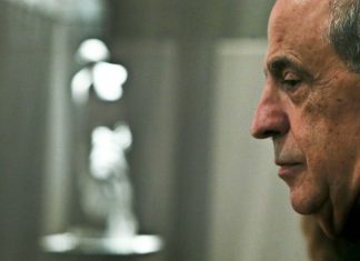 Ferro Rodrigues já enviou “posição final” do parlamento à chanceler sobre comendas de Berardo