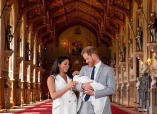 Meghan Markle e príncipe Harry apresentam bebé real