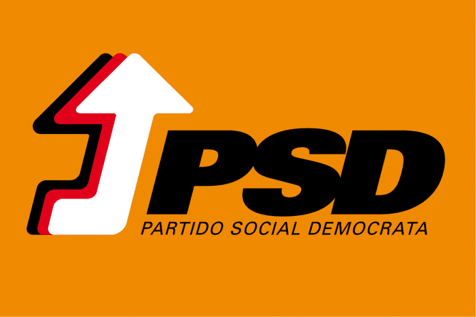 1200px-Flag_of_the_Social_Democratic_Party_(Portugal).svg