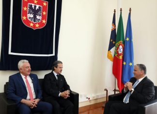 Açores assumem posição de liderança nacional na saúde oral pública, destaca Vasco Cordeiro