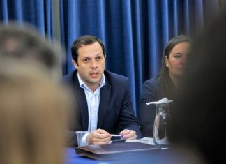 Gaudêncio solicita reunião urgente a Vasco Cordeiro sobre “falhanços” no transporte marítimo
