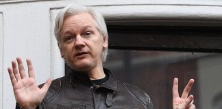 Governo britânico assinou pedido de extradição de Julian Assange para os EUA