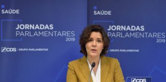 Assunção Cristas assume discurso social para pôr “as pessoas em primeiro lugar”