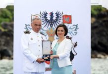 Centro de Busca e Salvamento Marítimo de Ponta Delgada condecorado com Insígnia Autonómica De Valor