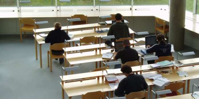Educação