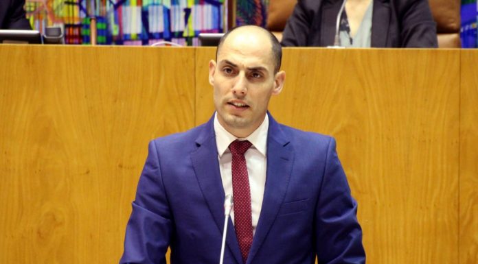 Carlos Silva: “Este Governo dos Açores conseguiu gerar em 15 meses um buraco de 600 milhões de euros nas contas públicas” DR