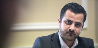 PS dos Açores é o único partido que mantém a coerência na análise ao estatuto do aluno