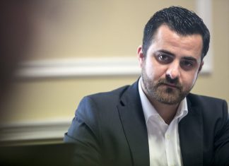 PS dos Açores é o único partido que mantém a coerência na análise ao estatuto do aluno