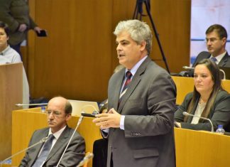 Justiça. Governo da República trata açorianos como “portugueses de segunda”