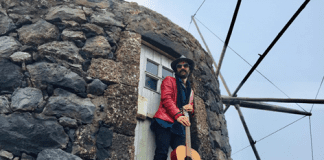 Músico açor-americano viaja pelas ilhas no Fringe