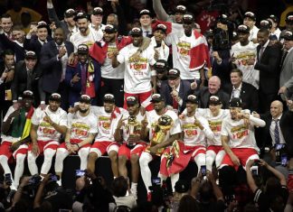 NBA: Toronto Raptors campeões pela primeira vez depois de baterem Warriors dizimados pelas lesões