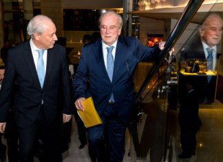 Conselho de Opinião da reforma eleitoral do PSD reúne-se hoje com a presença de Rio e Balsemão