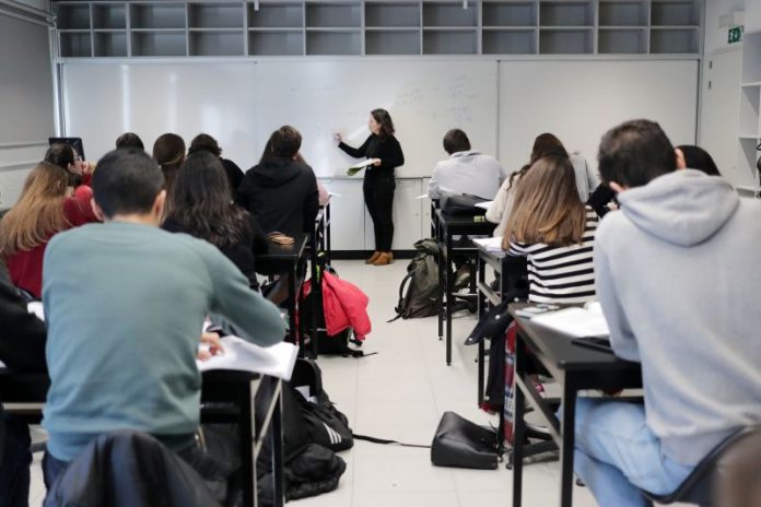 educação