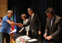 Seis mil famílias açorianas beneficiaram de apoios à habitação que representam contrato com responsabilidades para ambas as partes, afirma Vasco Cordeiro