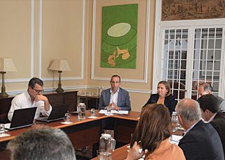 Produtores de café e de inhame nos Açores devem aproveitar apoios existentes na sua plenitude, destacou João Ponte