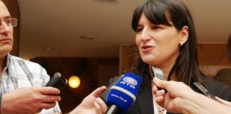 Abastecimento ao Corvo está garantido desde o primeiro momento, assegura Ana Cunha