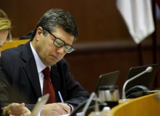 Discurso do governo é uma afronta aos fornecedores que ainda não receberam