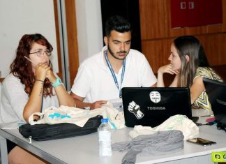 Página Mensal da Escola Profissional da Horta