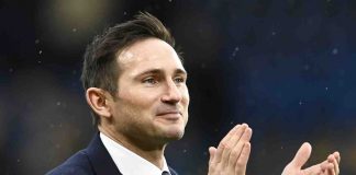 Frank Lampard regressa ao Chelsea como treinador para as próximas três épocas