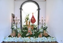 IMPÉRIO DE SÃO PEDRO NA VILA DE ÁGUA DE PAU SERVIU CERCA DE TRÊS MIL SOPAS EM HONRA DO DIVINO ESPÍRITO SANTO