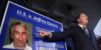 Milionário Jeffrey Epstein acusado de criar rede para abusar de menores