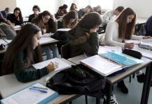 Escolas com dois semestres têm alunos mais motivados e menos indisciplinados