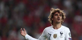 Griezmann assina pelo Barcelona por cinco épocas e fica com clausula de 800 ME