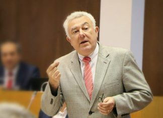 CDS-PP – Parlamento açoriano aprovou proposta para TAP regressar ao Faial e Pico