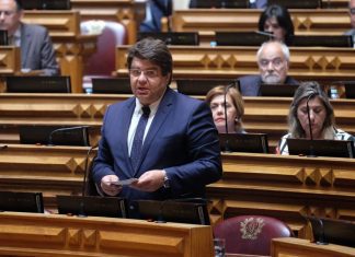 João Castro destaca avanços na área do mar
