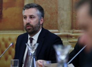 Governo está a analisar “suspeitas de fraude” nos subsídios a voos para Madeira e Açores
