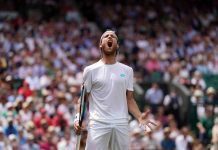 João Sousa sobe 13 lugares no ‘ranking’ mundial depois de ‘oitavos’ em Wimbledon